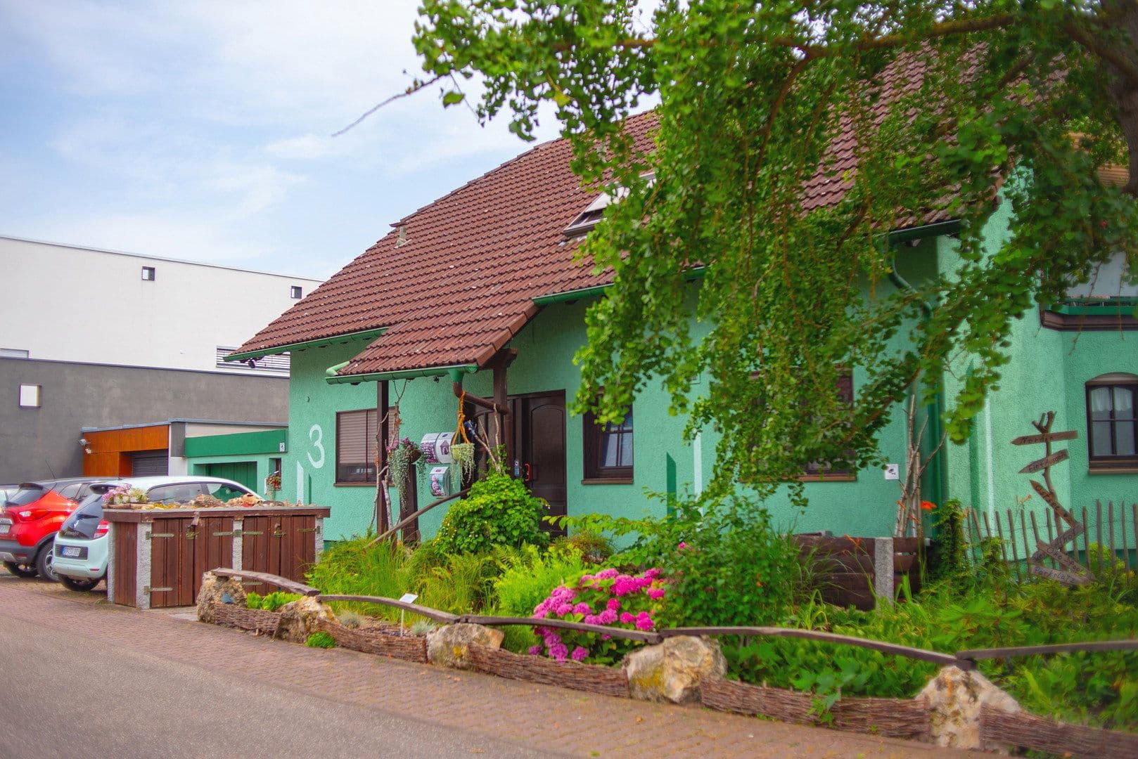 Prodej domu 226 m², pozemek 546 m², Fußgönheim, Porýní-Falc Prodej domu 226 m², pozemek 546 m², Fußgönheim, Porýní-Falc