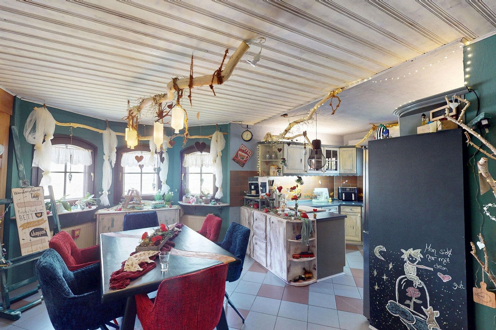 Prodej domu 226 m², pozemek 546 m², Fußgönheim, Porýní-Falc Prodej domu 226 m², pozemek 546 m², Fußgönheim, Porýní-Falc