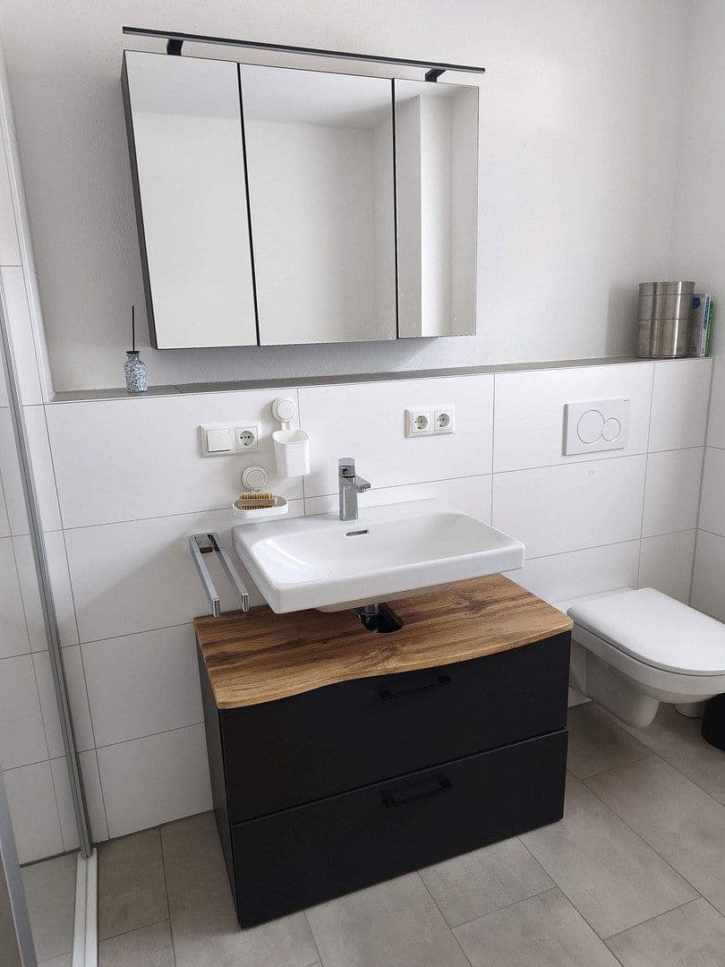 Pronájem bytu 3+1 107 m², Goethestraße, 4, Moosburg an der Isar, Bavorsko Pronájem bytu 3+1 107 m², Goethestraße, 4, Moosburg an der Isar, Bavorsko