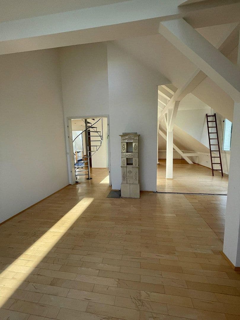 Prodej bytu 3+1 130 m², München, Bavorsko Prodej bytu 3+1 130 m², München, Bavorsko