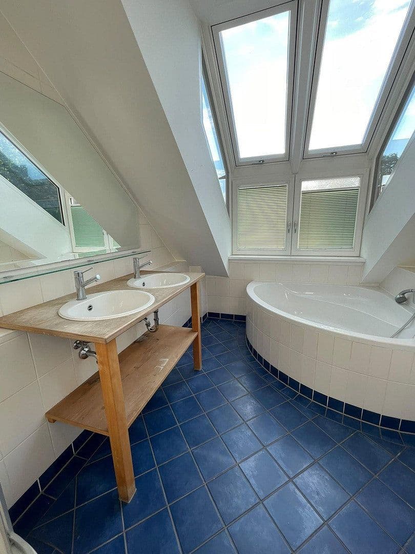 Prodej bytu 3+1 130 m², München, Bavorsko Prodej bytu 3+1 130 m², München, Bavorsko