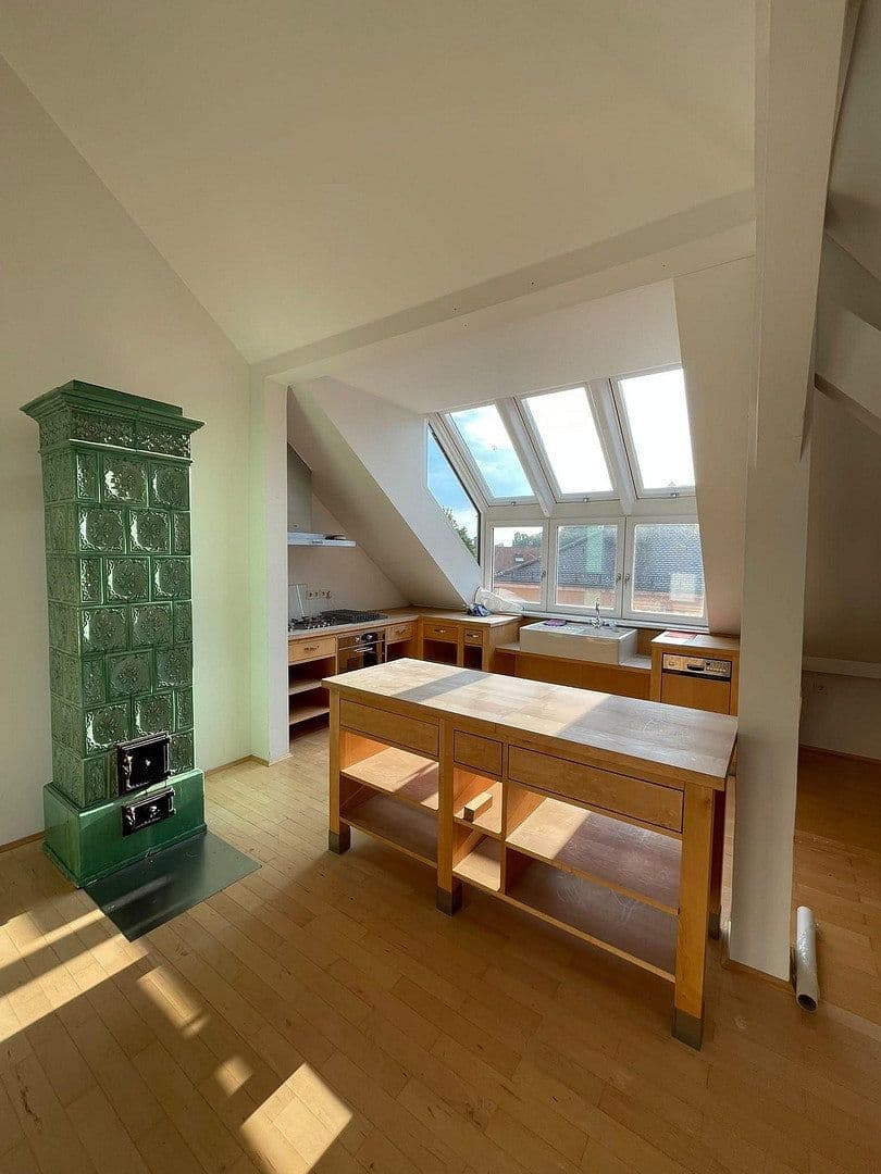 Prodej bytu 3+1 130 m², München, Bavorsko Prodej bytu 3+1 130 m², München, Bavorsko