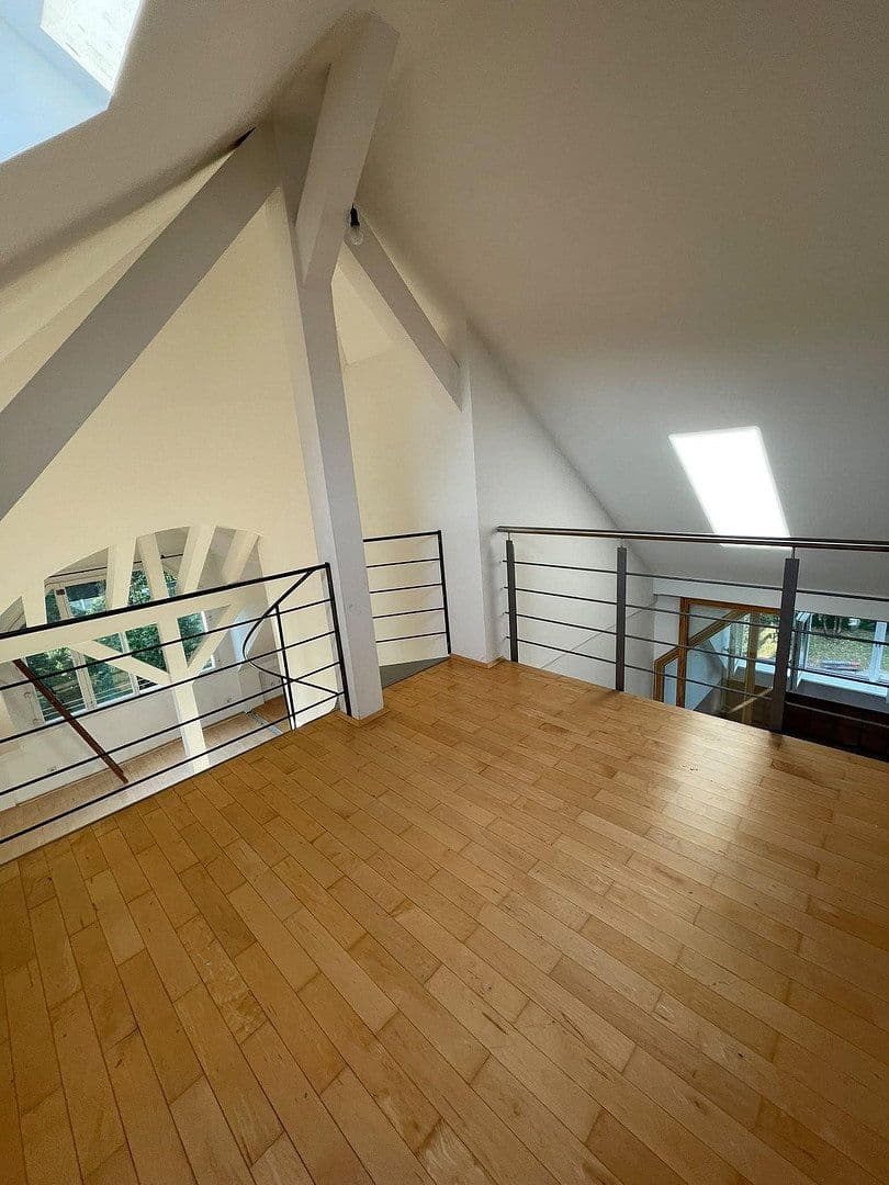 Prodej bytu 3+1 130 m², München, Bavorsko Prodej bytu 3+1 130 m², München, Bavorsko