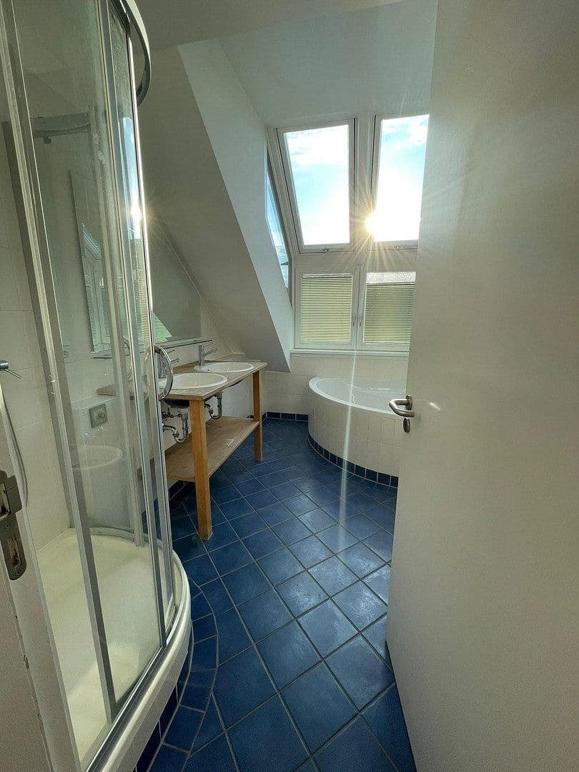 Prodej bytu 3+1 130 m², München, Bavorsko Prodej bytu 3+1 130 m², München, Bavorsko