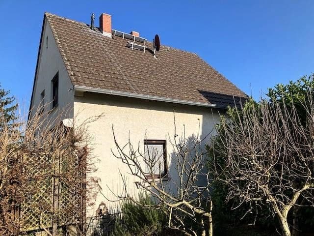 Prodej domu 95 m², pozemek 567 m², Lübecker Straße 10, Rüsselsheim am Main, Hessen Prodej domu 95 m², pozemek 567 m², Lübecker Straße 10, Rüsselsheim am Main, Hessen