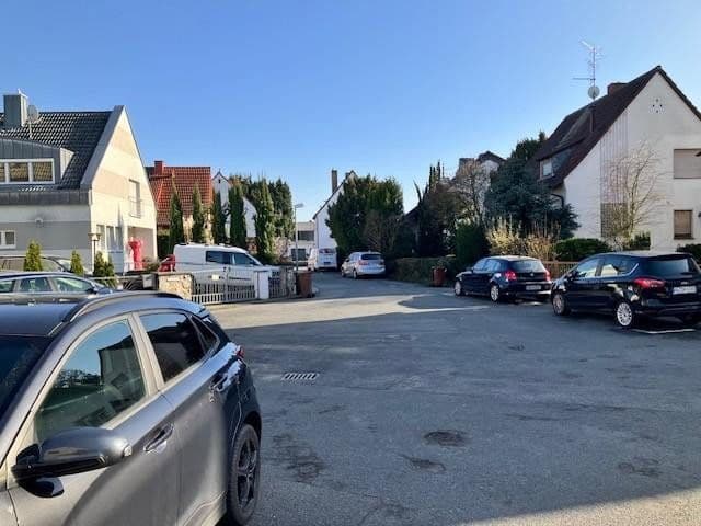 Prodej domu 95 m², pozemek 567 m², Lübecker Straße 10, Rüsselsheim am Main, Hessen Prodej domu 95 m², pozemek 567 m², Lübecker Straße 10, Rüsselsheim am Main, Hessen