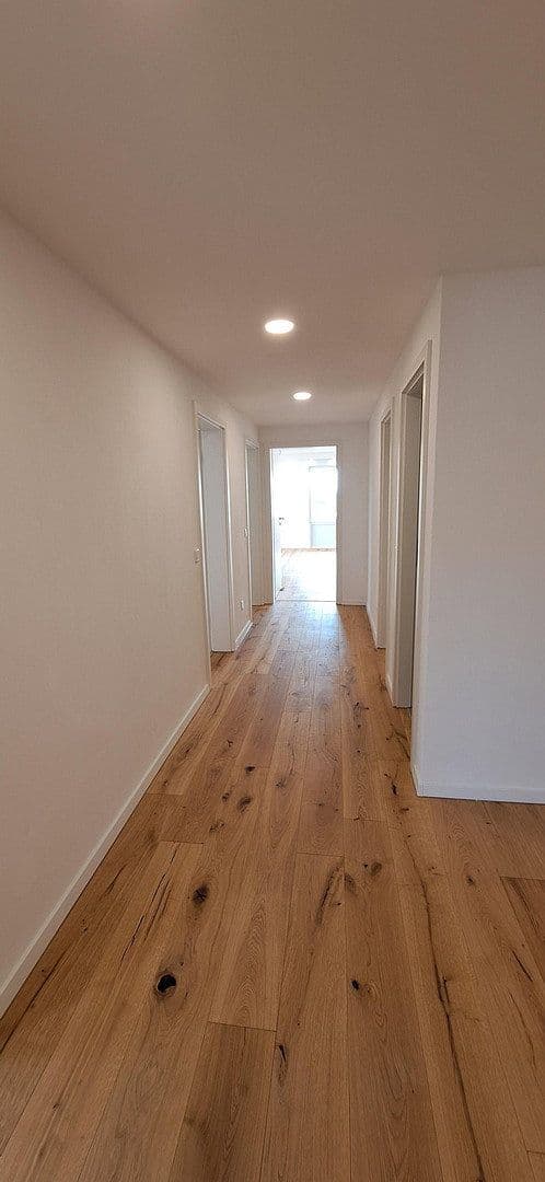 Prodej bytu 4+1 107 m², Heidelberg, Bádensko-Württembersko Prodej bytu 4+1 107 m², Heidelberg, Bádensko-Württembersko
