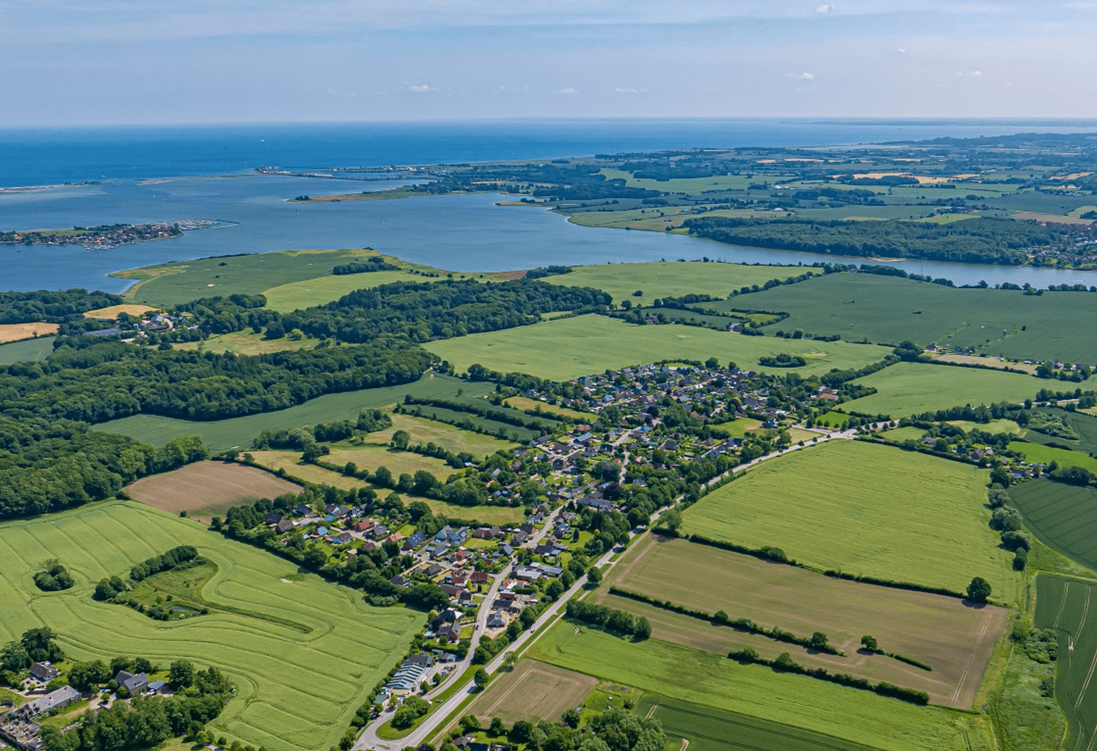 Prodej domu 200 m², pozemek 1.100 m², Rabel, Šlesvicko-Holštýnsko Prodej domu 200 m², pozemek 1.100 m², Rabel, Šlesvicko-Holštýnsko