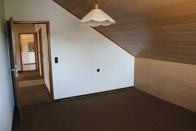 Prodej domu 231 m², pozemek 995 m², Ahornstraße 48, Leun, Hessen Prodej domu 231 m², pozemek 995 m², Ahornstraße 48, Leun, Hessen