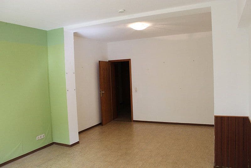 Prodej domu 231 m², pozemek 995 m², Ahornstraße 48, Leun, Hessen Prodej domu 231 m², pozemek 995 m², Ahornstraße 48, Leun, Hessen