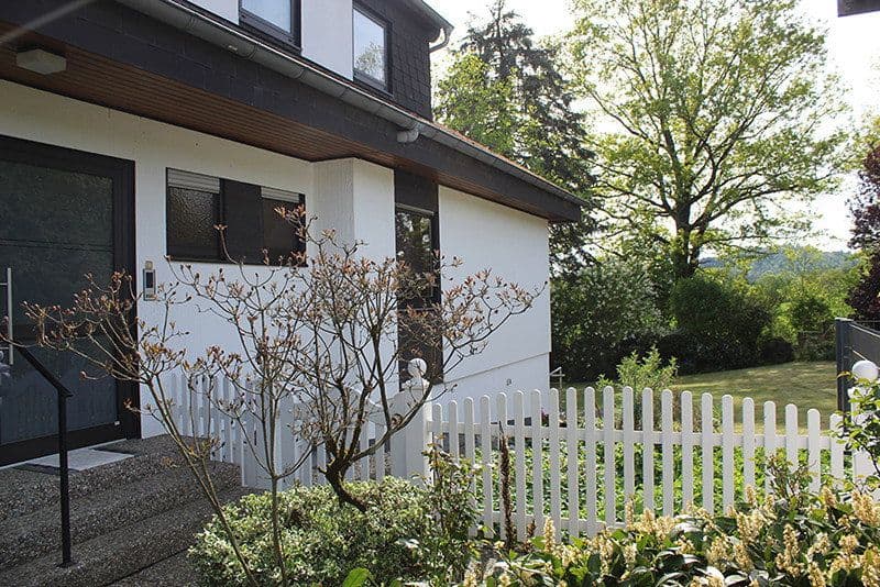 Prodej domu 231 m², pozemek 995 m², Ahornstraße 48, Leun, Hessen Prodej domu 231 m², pozemek 995 m², Ahornstraße 48, Leun, Hessen