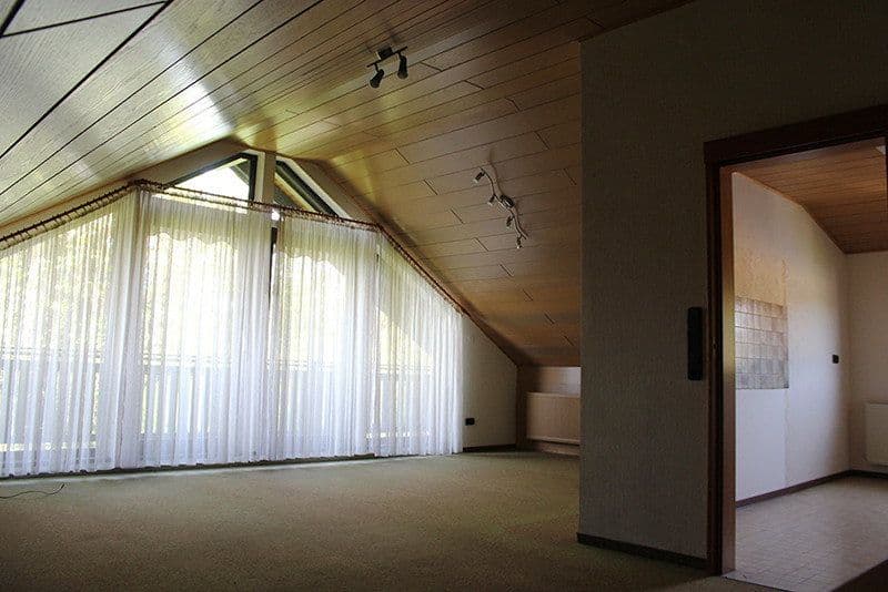 Prodej domu 231 m², pozemek 995 m², Ahornstraße 48, Leun, Hessen Prodej domu 231 m², pozemek 995 m², Ahornstraße 48, Leun, Hessen
