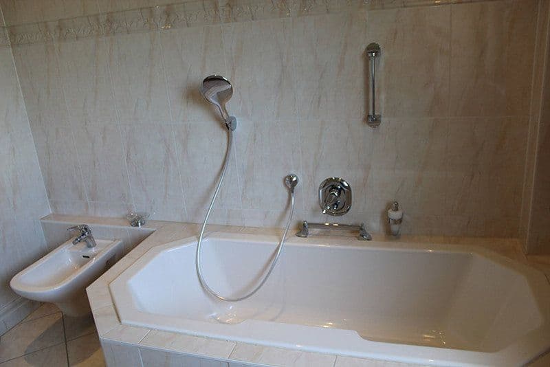 Prodej domu 231 m², pozemek 995 m², Ahornstraße 48, Leun, Hessen Prodej domu 231 m², pozemek 995 m², Ahornstraße 48, Leun, Hessen
