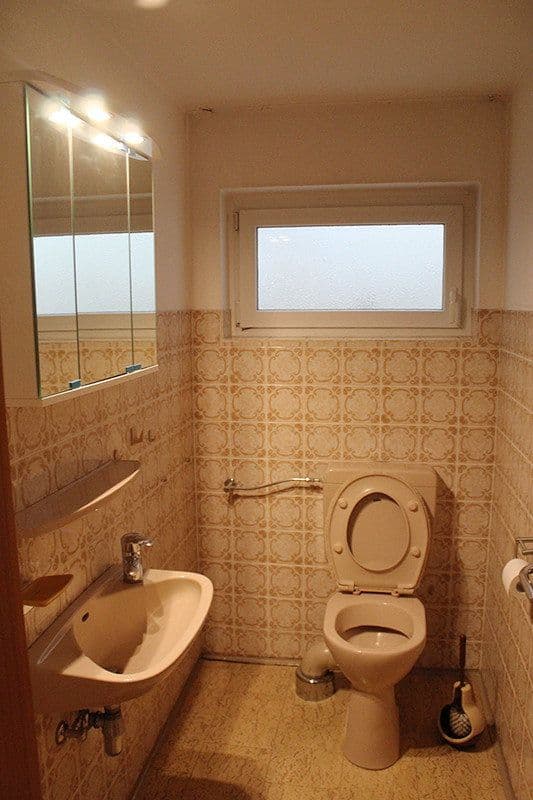 Prodej domu 231 m², pozemek 995 m², Ahornstraße 48, Leun, Hessen Prodej domu 231 m², pozemek 995 m², Ahornstraße 48, Leun, Hessen