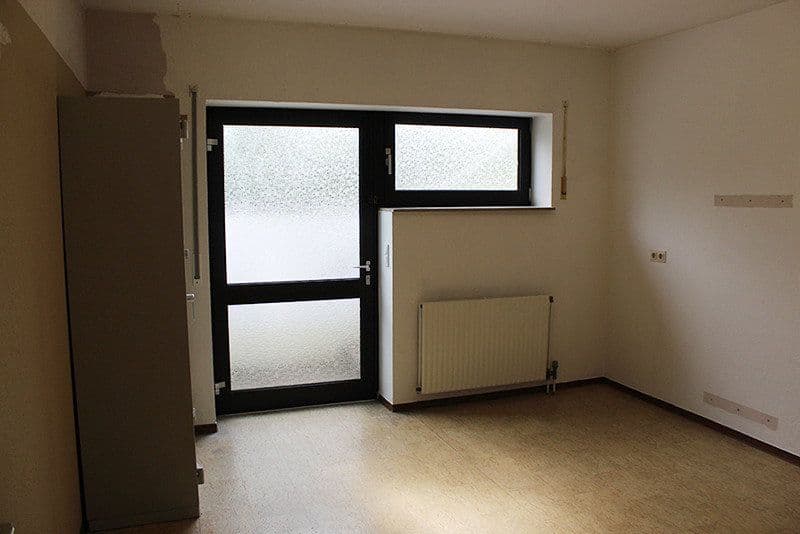 Prodej domu 231 m², pozemek 995 m², Ahornstraße 48, Leun, Hessen Prodej domu 231 m², pozemek 995 m², Ahornstraße 48, Leun, Hessen