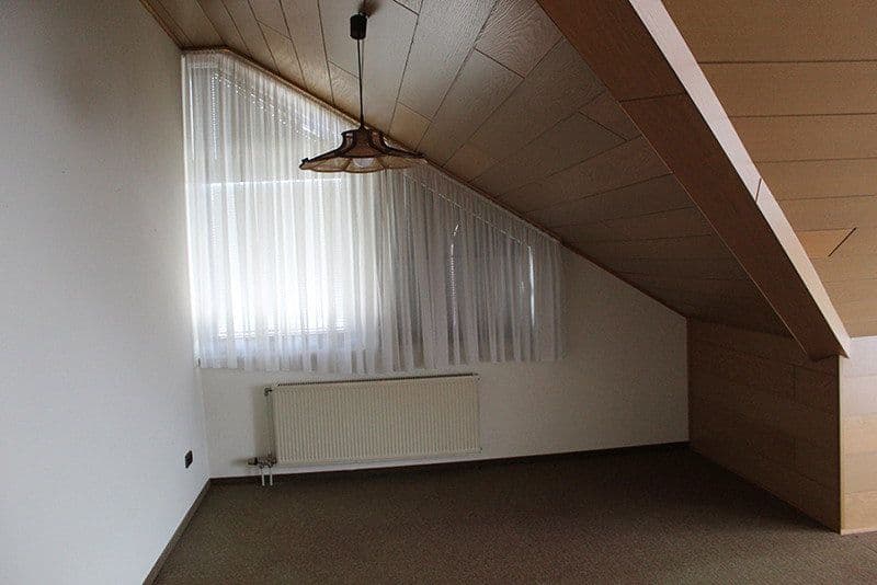 Prodej domu 231 m², pozemek 995 m², Ahornstraße 48, Leun, Hessen Prodej domu 231 m², pozemek 995 m², Ahornstraße 48, Leun, Hessen