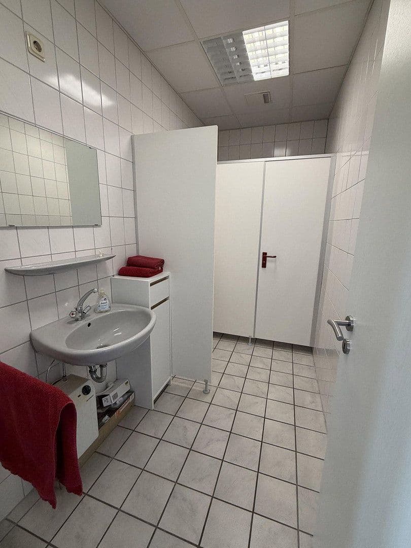 Pronájem kanceláře 174 m², Stuttgarter Straße 41, Pforzheim, Bádensko-Württembersko Pronájem kanceláře 174 m², Stuttgarter Straße 41, Pforzheim, Bádensko-Württembersko
