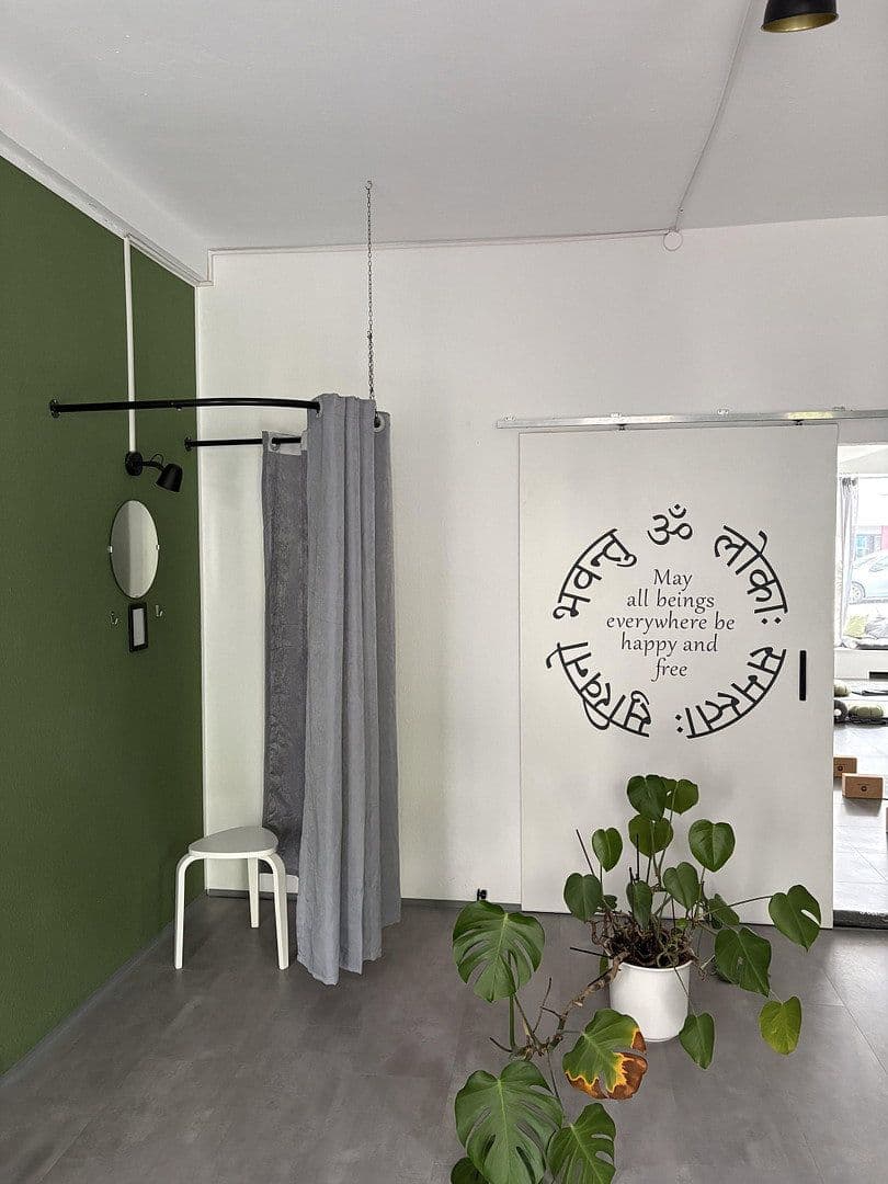 Pronájem kanceláře 110 m², Herforder Str. 7, Bad Oeynhausen, Severní Porýní-Vestfálsko Pronájem kanceláře 110 m², Herforder Str. 7, Bad Oeynhausen, Severní Porýní-Vestfálsko