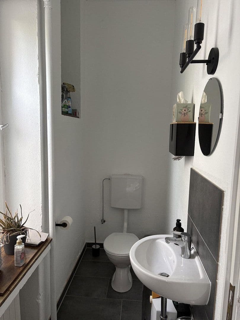 Pronájem kanceláře 110 m², Herforder Str. 7, Bad Oeynhausen, Severní Porýní-Vestfálsko Pronájem kanceláře 110 m², Herforder Str. 7, Bad Oeynhausen, Severní Porýní-Vestfálsko
