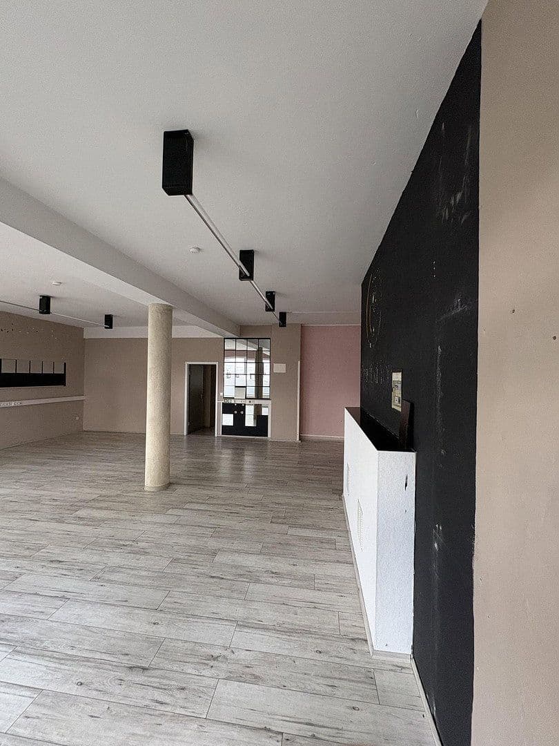 Pronájem kanceláře 110 m², Herforder Str. 7, Bad Oeynhausen, Severní Porýní-Vestfálsko Pronájem kanceláře 110 m², Herforder Str. 7, Bad Oeynhausen, Severní Porýní-Vestfálsko