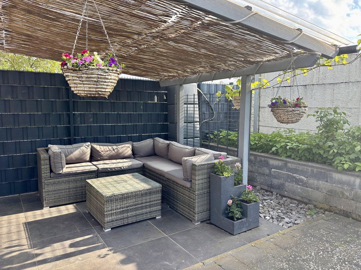 Prodej domu 142 m², pozemek 563 m², Niederzier, Severní Porýní-Vestfálsko Prodej domu 142 m², pozemek 563 m², Niederzier, Severní Porýní-Vestfálsko