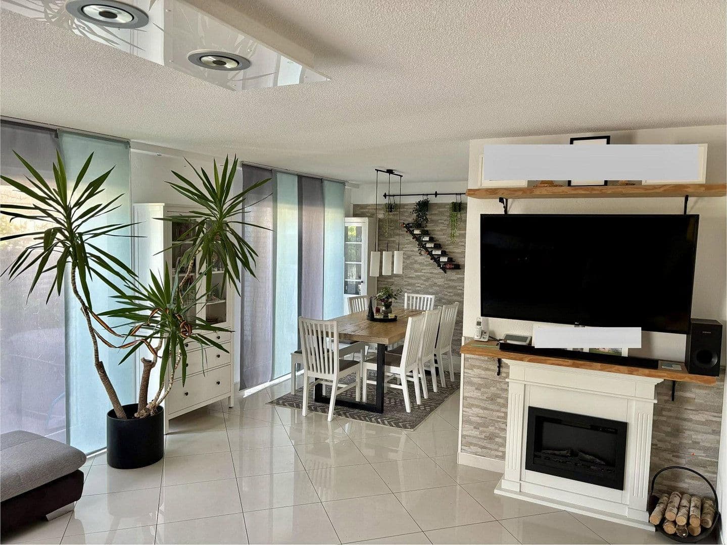 Prodej domu 142 m², pozemek 563 m², Niederzier, Severní Porýní-Vestfálsko Prodej domu 142 m², pozemek 563 m², Niederzier, Severní Porýní-Vestfálsko