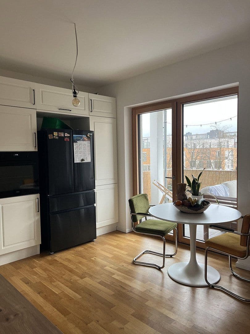 Pronájem bytu 3+1 145 m², Krachtstr., Berlin, Berlín Pronájem bytu 3+1 145 m², Krachtstr., Berlin, Berlín