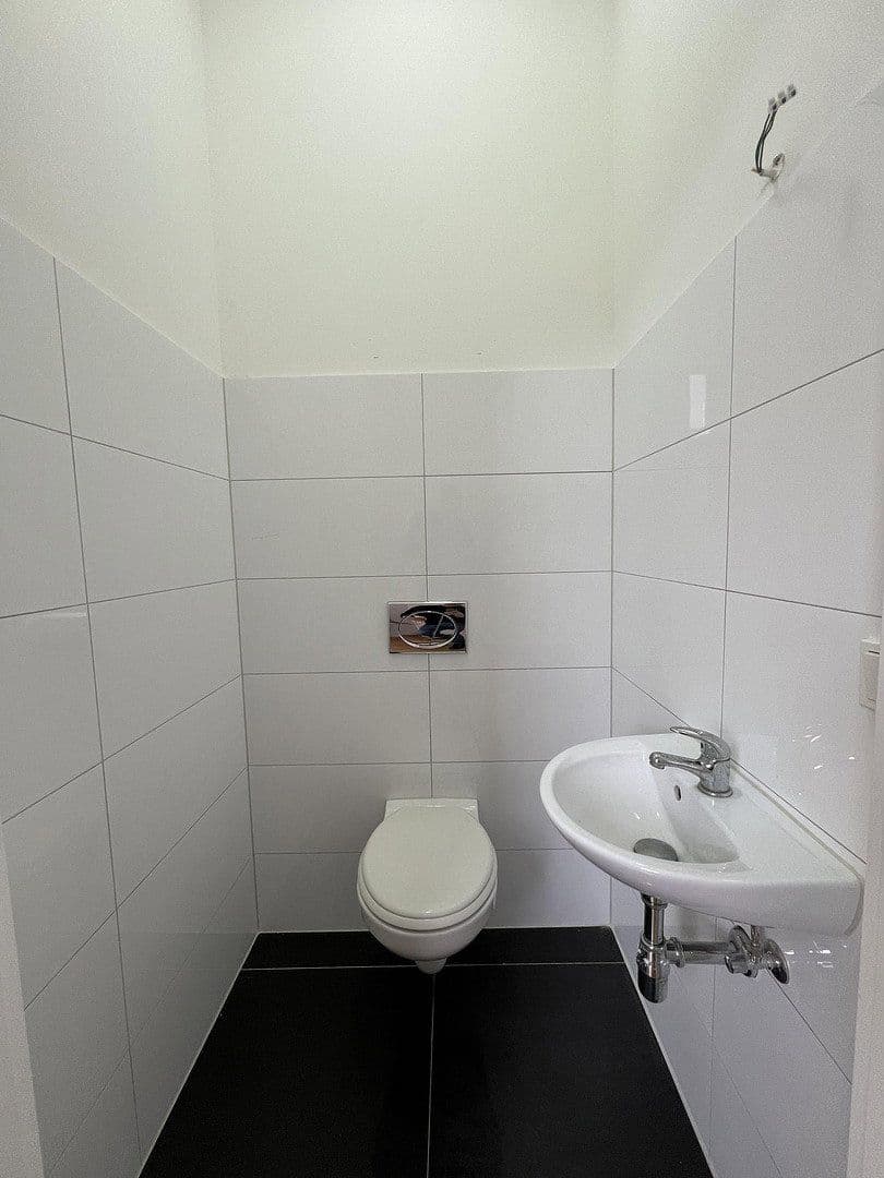 Pronájem bytu 3+kk 150 m², Hattinger Str. 867, Bochum, Severní Porýní-Vestfálsko Pronájem bytu 3+kk 150 m², Hattinger Str. 867, Bochum, Severní Porýní-Vestfálsko