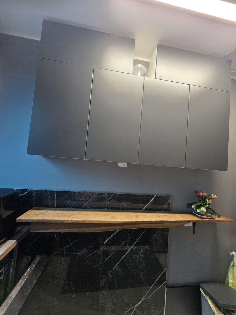 Pronájem bytu 3+1 93 m², Josef-Neuberger-Straße 26, Düsseldorf, Severní Porýní-Vestfálsko Pronájem bytu 3+1 93 m², Josef-Neuberger-Straße 26, Düsseldorf, Severní Porýní-Vestfálsko