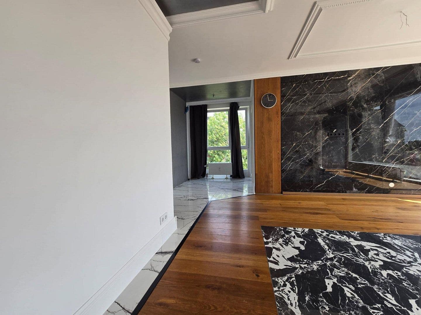 Pronájem bytu 3+1 93 m², Josef-Neuberger-Straße 26, Düsseldorf, Severní Porýní-Vestfálsko Pronájem bytu 3+1 93 m², Josef-Neuberger-Straße 26, Düsseldorf, Severní Porýní-Vestfálsko