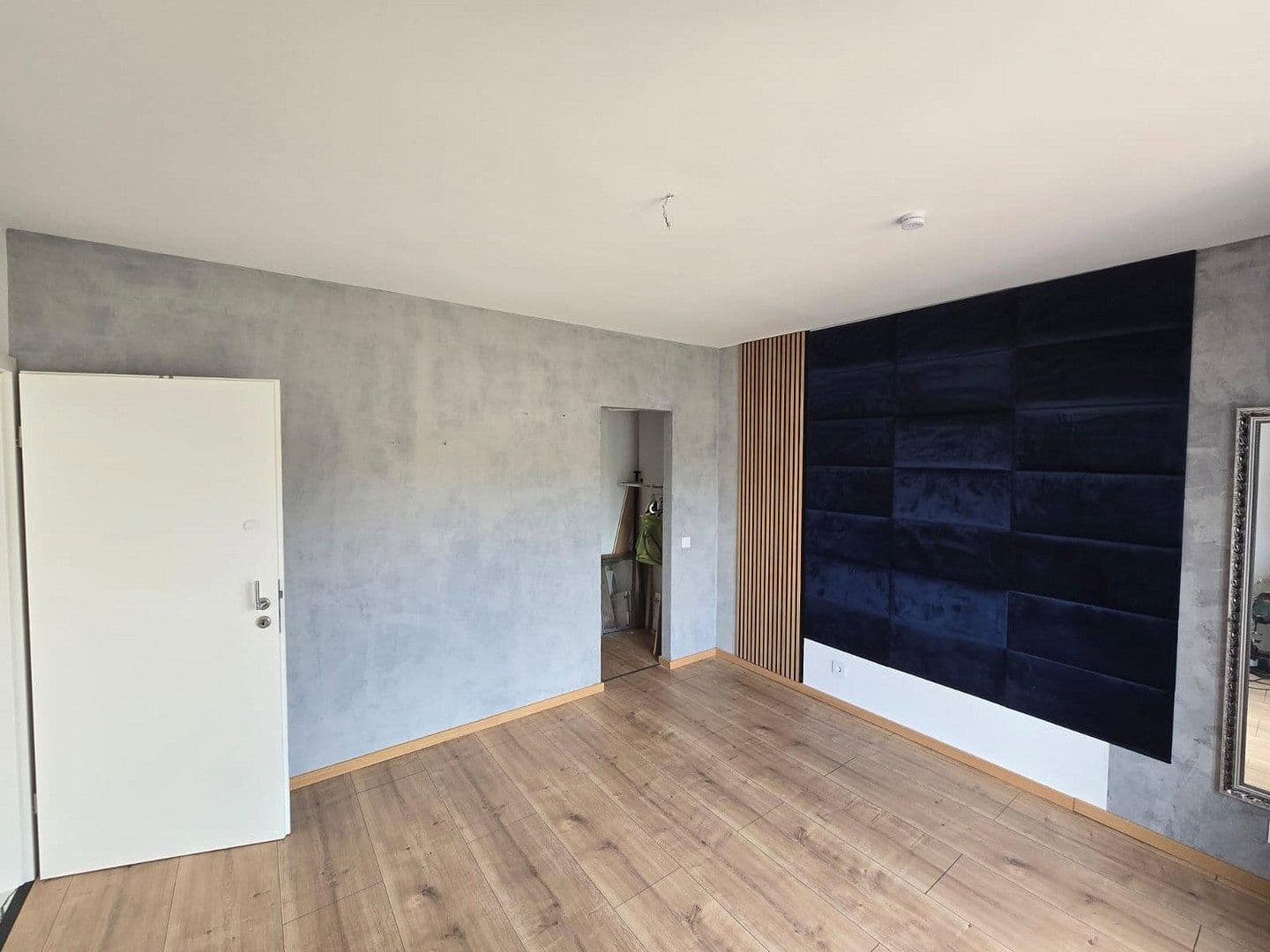 Pronájem bytu 3+1 93 m², Josef-Neuberger-Straße 26, Düsseldorf, Severní Porýní-Vestfálsko Pronájem bytu 3+1 93 m², Josef-Neuberger-Straße 26, Düsseldorf, Severní Porýní-Vestfálsko