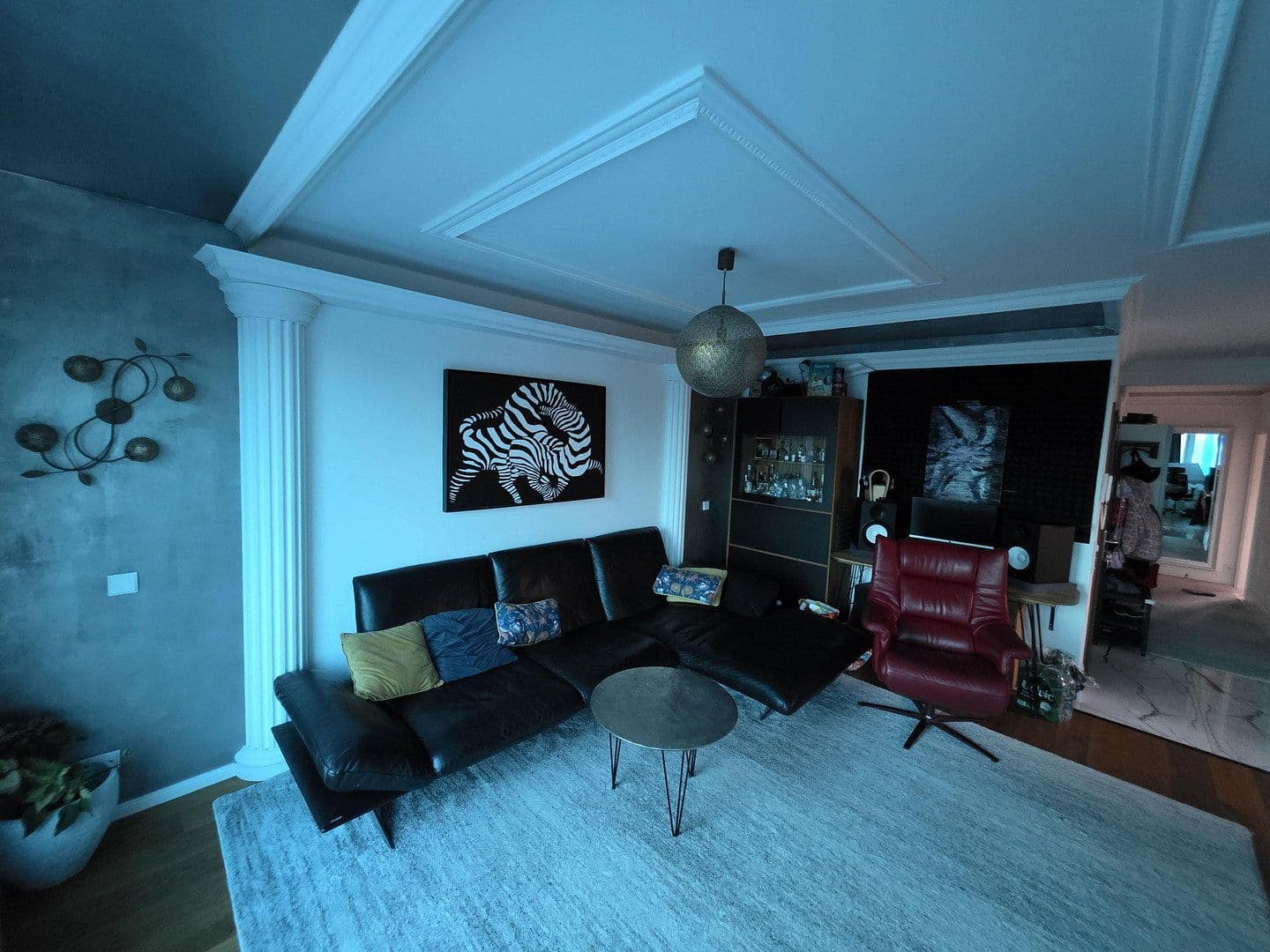 Pronájem bytu 3+1 93 m², Josef-Neuberger-Straße 26, Düsseldorf, Severní Porýní-Vestfálsko Pronájem bytu 3+1 93 m², Josef-Neuberger-Straße 26, Düsseldorf, Severní Porýní-Vestfálsko