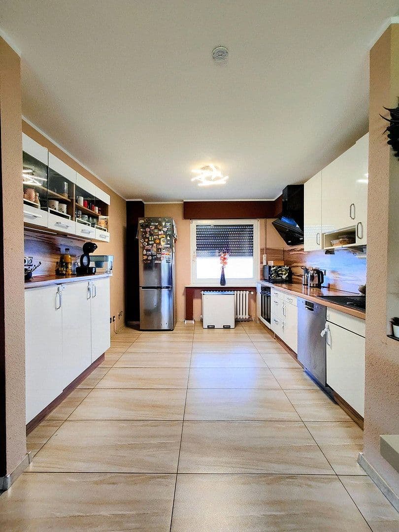 Prodej domu 160 m², pozemek 300 m², Duisburg, Severní Porýní-Vestfálsko Prodej domu 160 m², pozemek 300 m², Duisburg, Severní Porýní-Vestfálsko