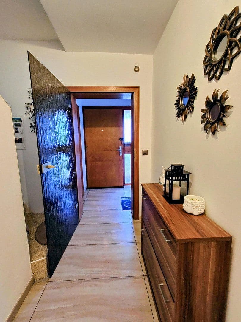 Prodej domu 160 m², pozemek 300 m², Duisburg, Severní Porýní-Vestfálsko Prodej domu 160 m², pozemek 300 m², Duisburg, Severní Porýní-Vestfálsko