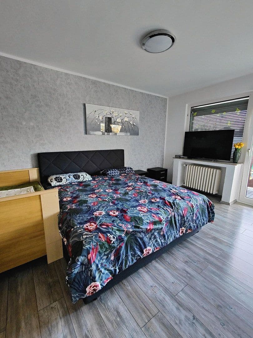 Prodej domu 160 m², pozemek 300 m², Duisburg, Severní Porýní-Vestfálsko Prodej domu 160 m², pozemek 300 m², Duisburg, Severní Porýní-Vestfálsko