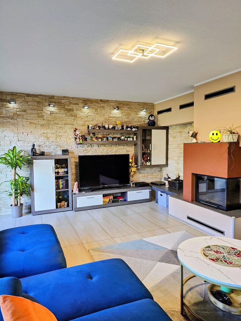 Prodej domu 160 m², pozemek 300 m², Duisburg, Severní Porýní-Vestfálsko Prodej domu 160 m², pozemek 300 m², Duisburg, Severní Porýní-Vestfálsko
