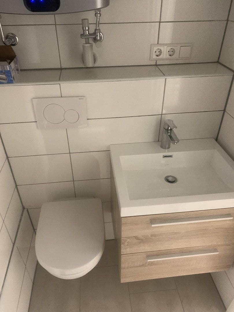 Pronájem bytu 1+1 19 m², Gartenstraße 76, Heilbronn, Bádensko-Württembersko Pronájem bytu 1+1 19 m², Gartenstraße 76, Heilbronn, Bádensko-Württembersko