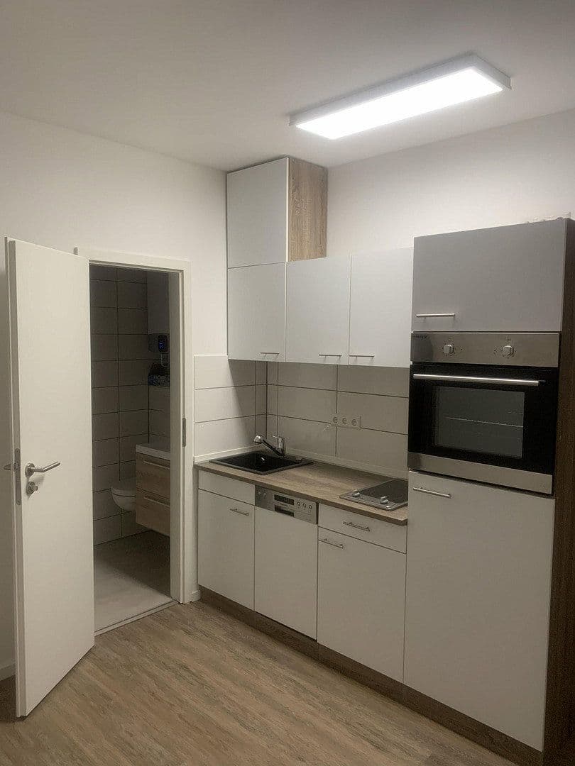 Pronájem bytu 1+1 19 m², Gartenstraße 76, Heilbronn, Bádensko-Württembersko Pronájem bytu 1+1 19 m², Gartenstraße 76, Heilbronn, Bádensko-Württembersko