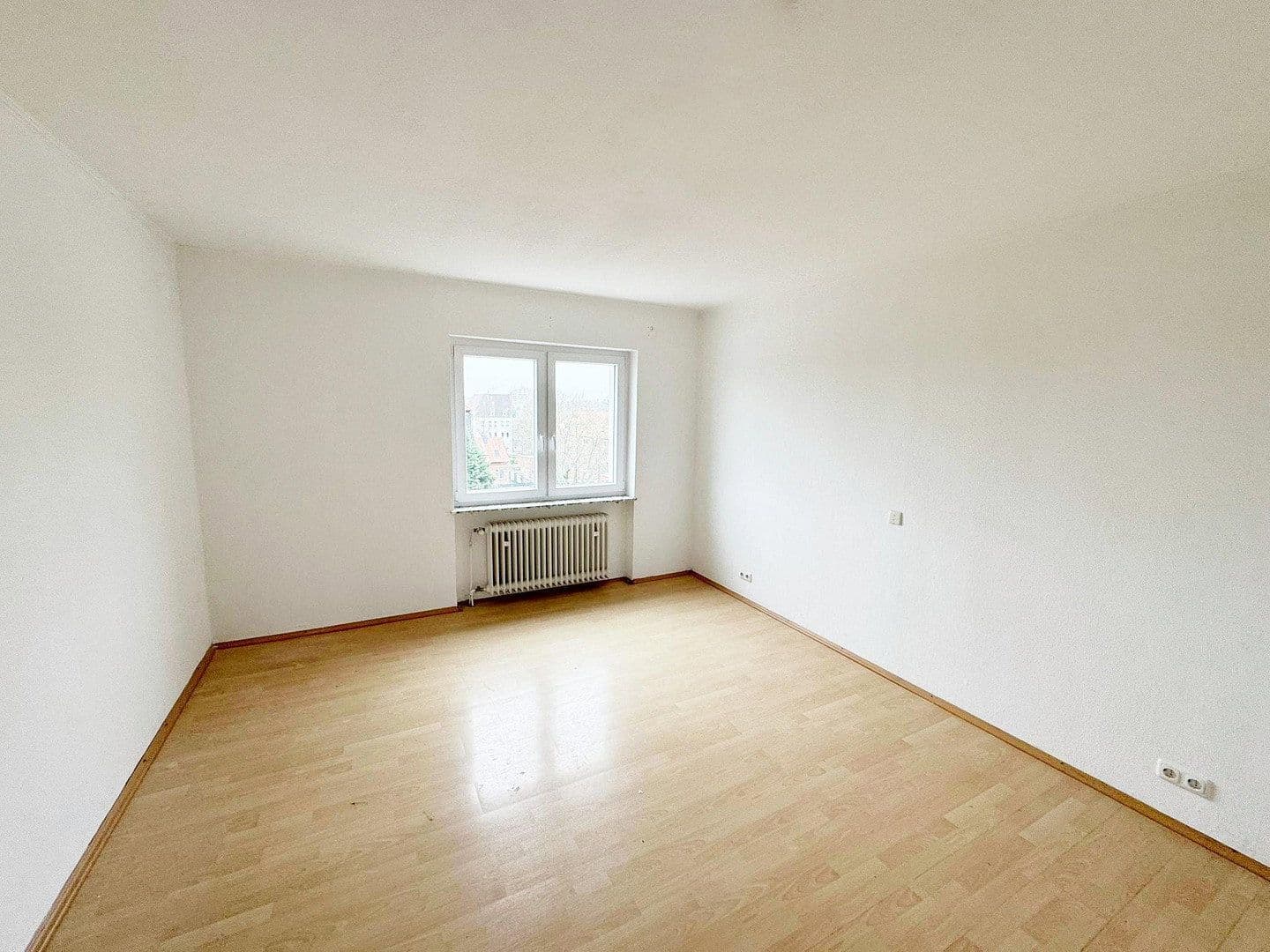 Pronájem bytu 3+kk 76 m², Cranger Str. 210a, Gelsenkirchen, Severní Porýní-Vestfálsko Pronájem bytu 3+kk 76 m², Cranger Str. 210a, Gelsenkirchen, Severní Porýní-Vestfálsko