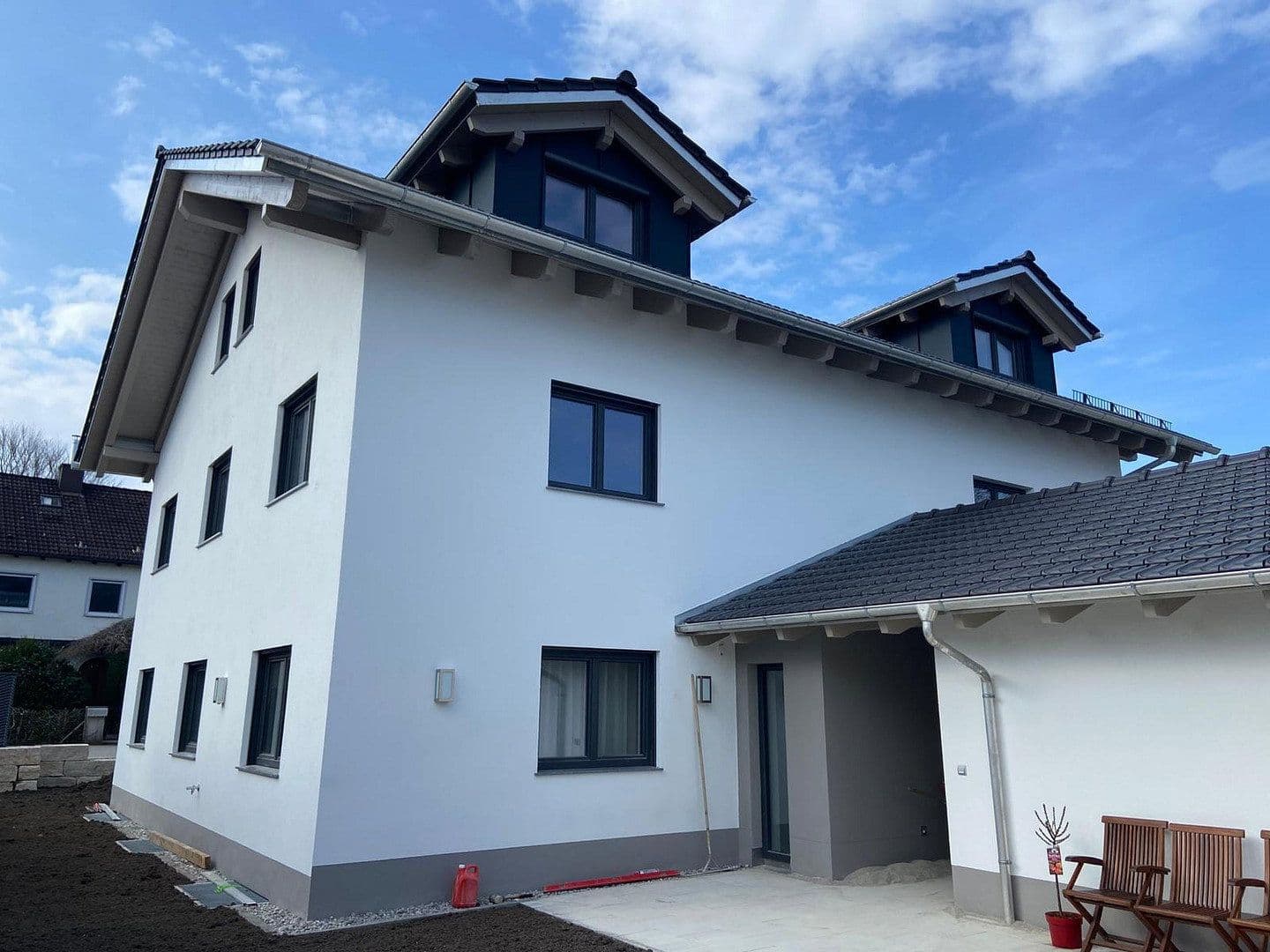Pronájem bytu 4+kk 188 m², Enthammerstr. 7, Grafing, Bavorsko Pronájem bytu 4+kk 188 m², Enthammerstr. 7, Grafing, Bavorsko