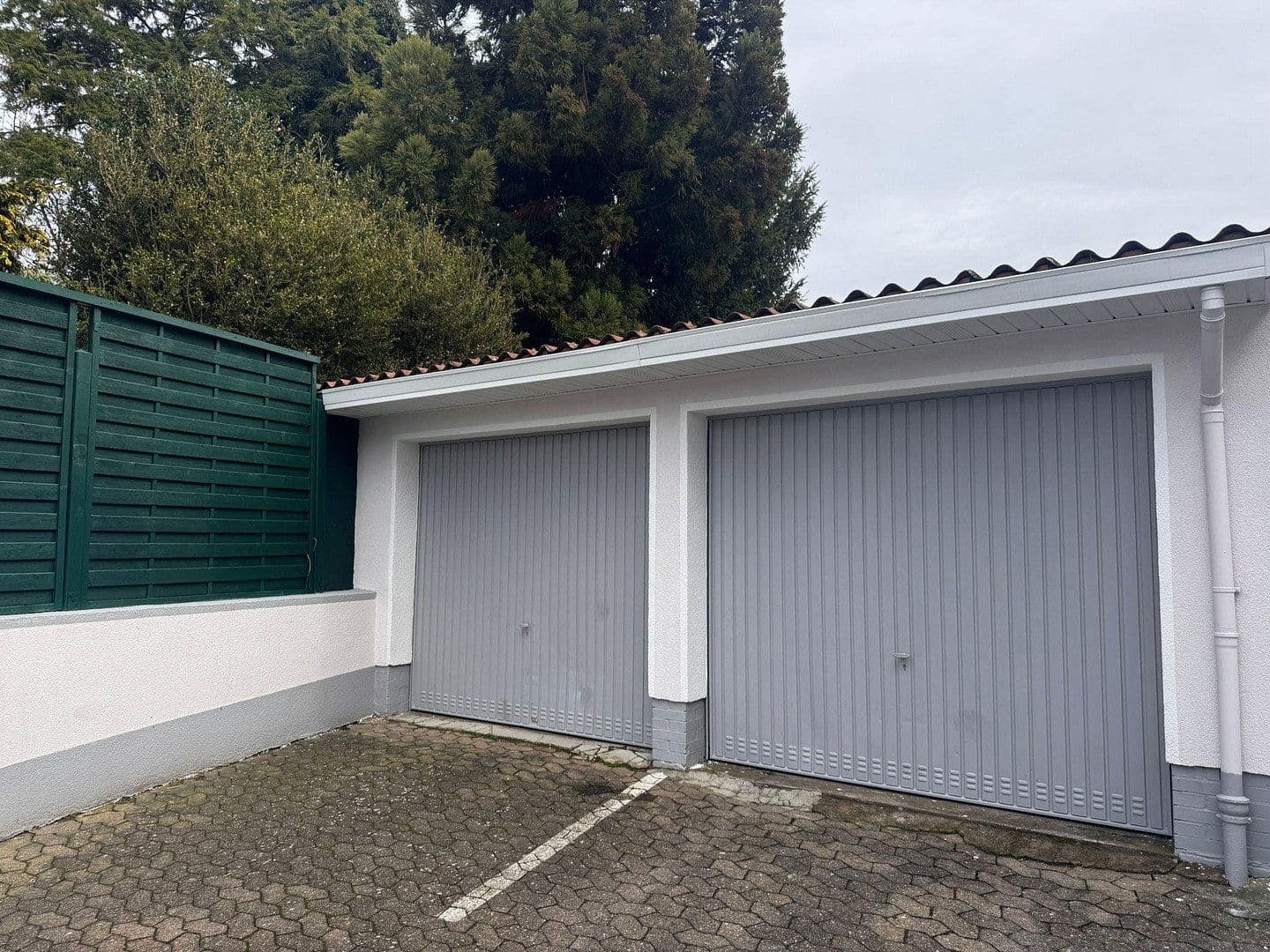 Prodej domu 1.477 m², pozemek 1.835 m², Rinteln, Dolní Sasko Prodej domu 1.477 m², pozemek 1.835 m², Rinteln, Dolní Sasko