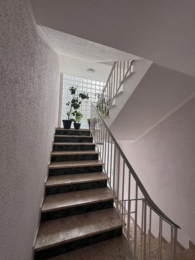 Prodej domu 1.477 m², pozemek 1.835 m², Rinteln, Dolní Sasko Prodej domu 1.477 m², pozemek 1.835 m², Rinteln, Dolní Sasko