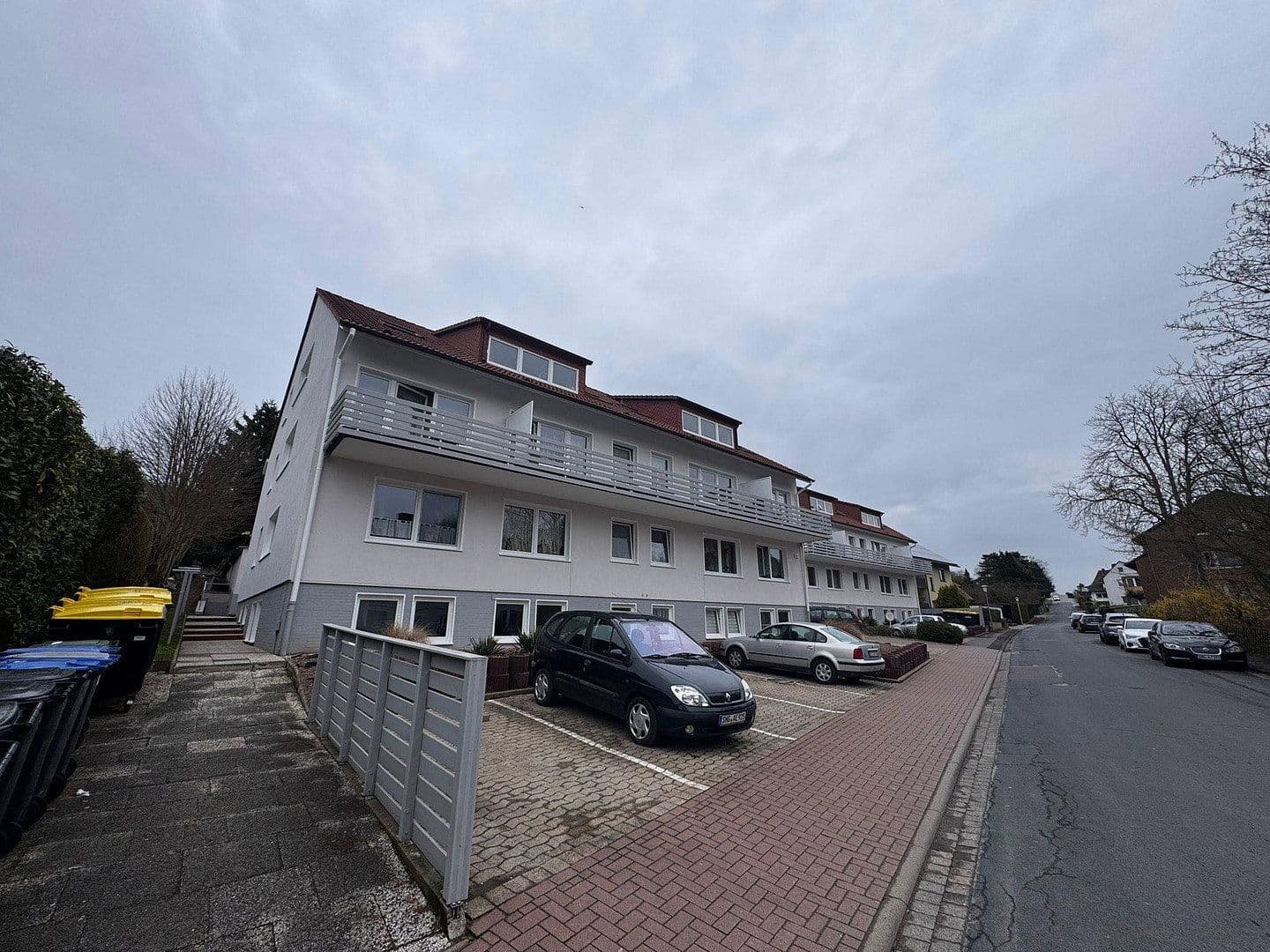 Prodej domu 1.477 m², pozemek 1.835 m², Rinteln, Dolní Sasko Prodej domu 1.477 m², pozemek 1.835 m², Rinteln, Dolní Sasko