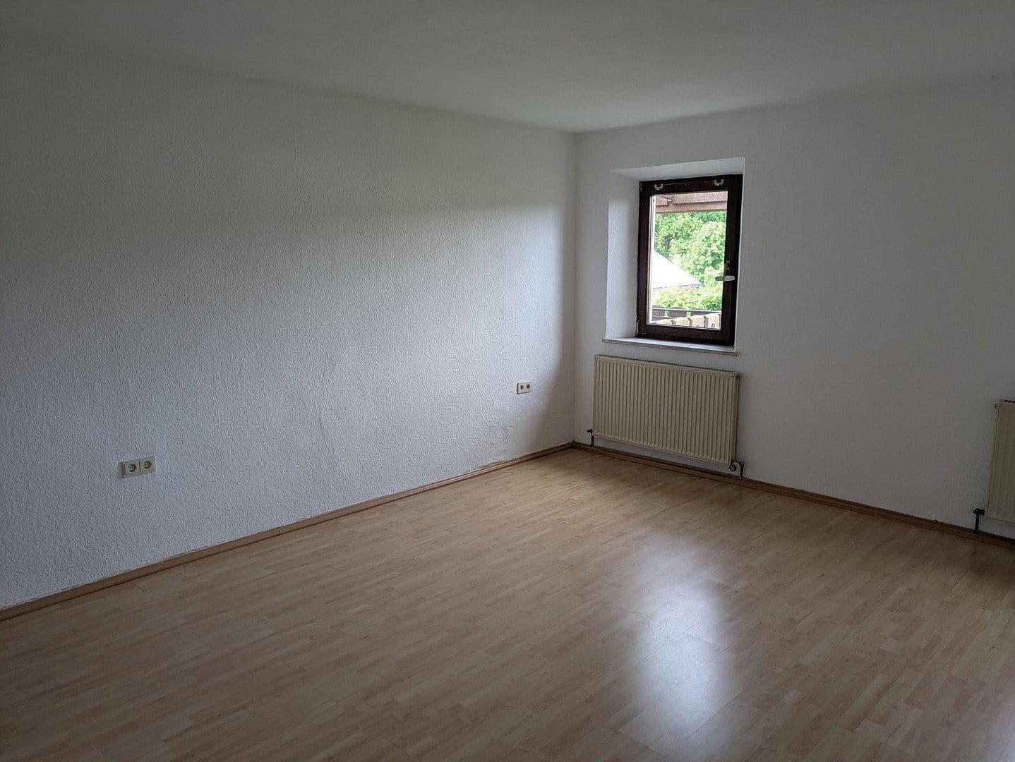 Pronájem bytu 4+1 100 m², Markt Erlbach, Bavorsko Pronájem bytu 4+1 100 m², Markt Erlbach, Bavorsko