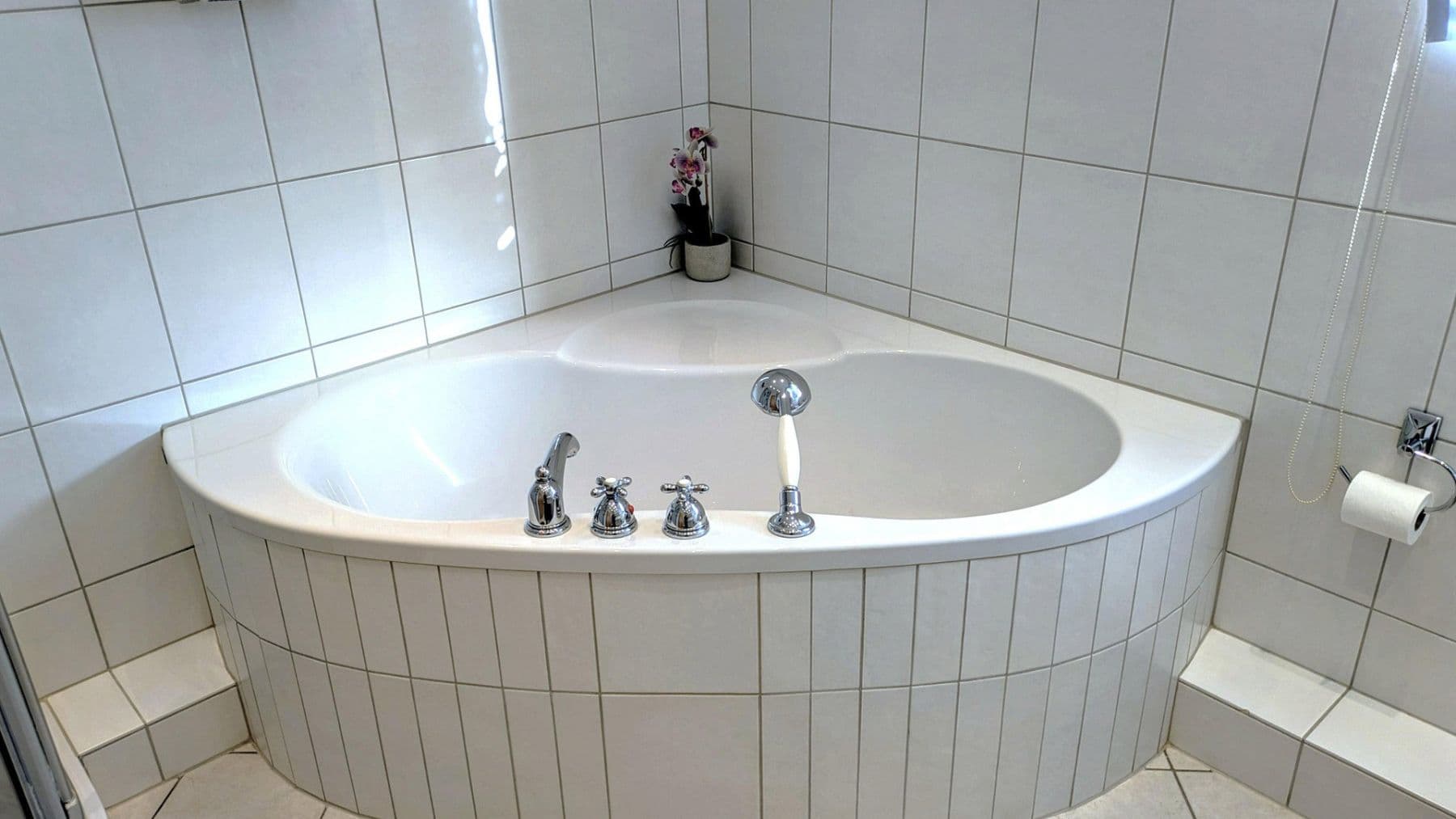 Prodej domu 157 m², pozemek 250 m², Langenfeld (Rheinland), Severní Porýní-Vestfálsko Prodej domu 157 m², pozemek 250 m², Langenfeld (Rheinland), Severní Porýní-Vestfálsko