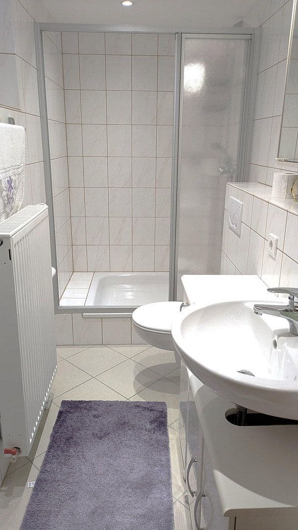 Prodej domu 157 m², pozemek 250 m², Langenfeld (Rheinland), Severní Porýní-Vestfálsko Prodej domu 157 m², pozemek 250 m², Langenfeld (Rheinland), Severní Porýní-Vestfálsko