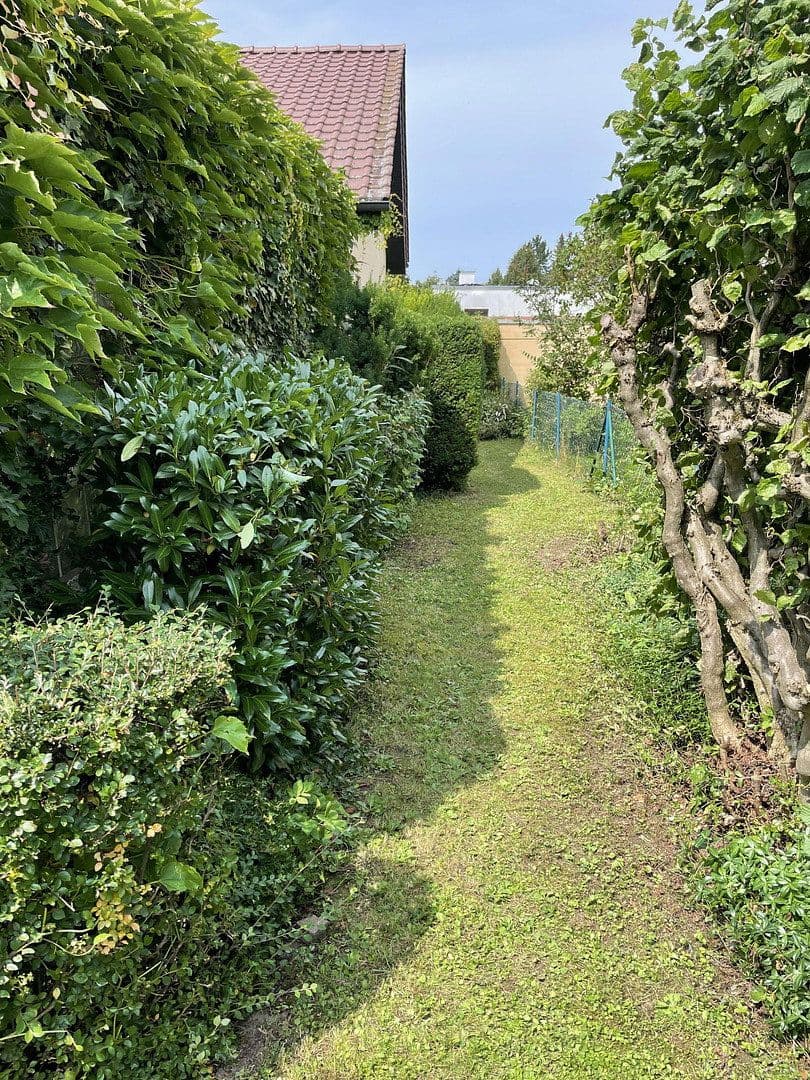 Prodej domu 186 m², pozemek 915 m², Abstatt, Bádensko-Württembersko Prodej domu 186 m², pozemek 915 m², Abstatt, Bádensko-Württembersko