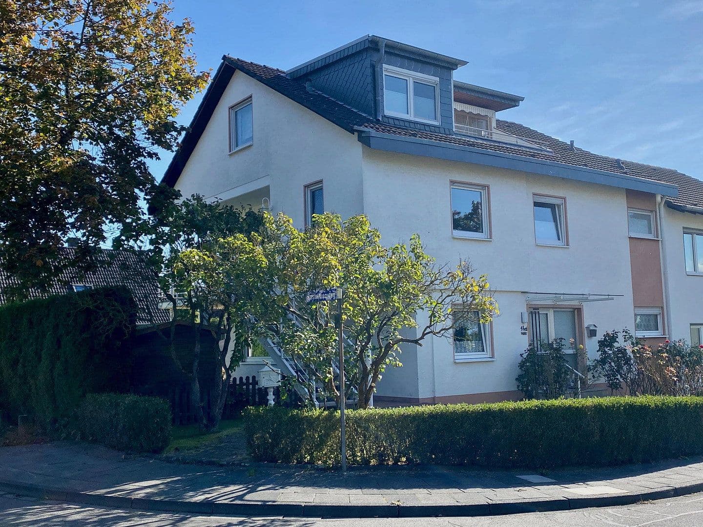 Pronájem bytu 1+1 20 m², Pfarrer-Dr.-Hoffmann-Str. 14, Wachtberg, Severní Porýní-Vestfálsko Pronájem bytu 1+1 20 m², Pfarrer-Dr.-Hoffmann-Str. 14, Wachtberg, Severní Porýní-Vestfálsko