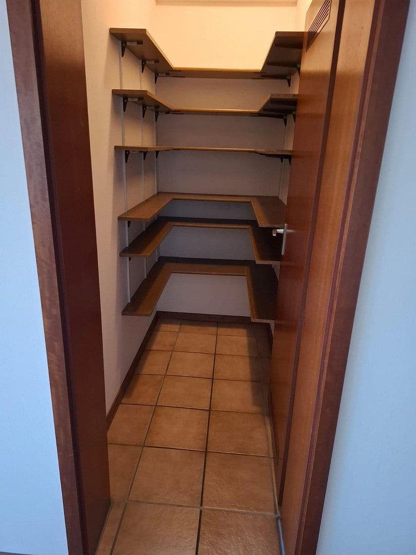 Pronájem bytu 2+1 63 m², Oberntiefer Str. 28e, Bad Windsheim, Bavorsko Pronájem bytu 2+1 63 m², Oberntiefer Str. 28e, Bad Windsheim, Bavorsko