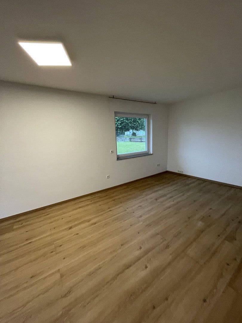 Pronájem bytu 3+1 90 m², Fiedelhof 43, Schauenburg, Hessen Pronájem bytu 3+1 90 m², Fiedelhof 43, Schauenburg, Hessen